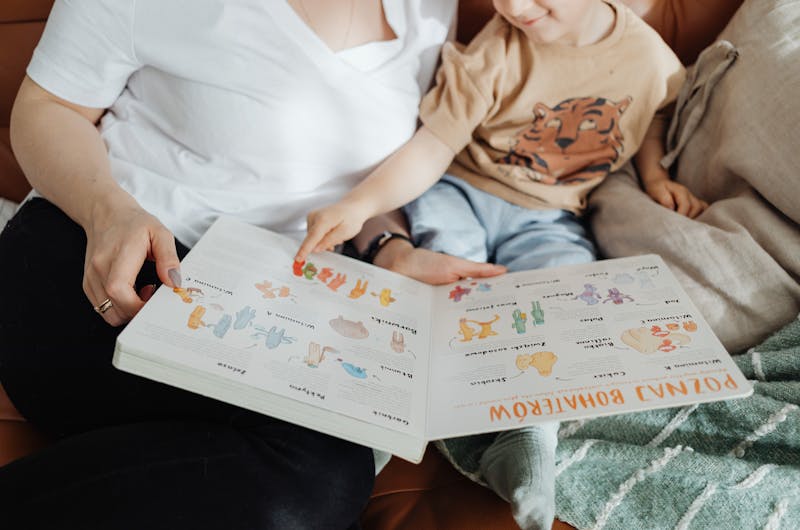 溫馨母子時光——蒙特梭利故事書與互動教具使用分享