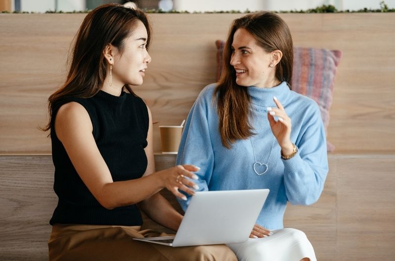 暢談英語之境：助力 HKDSE 會話英語考試衝刺